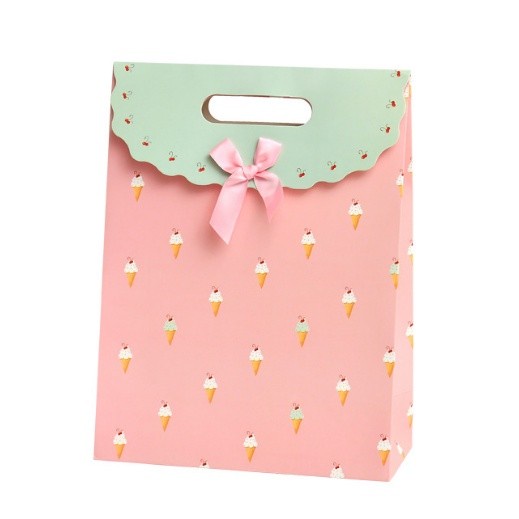 

[SC] Paper Bag Kado Tutup Ukuran 15.5 x 6 x 12 cm