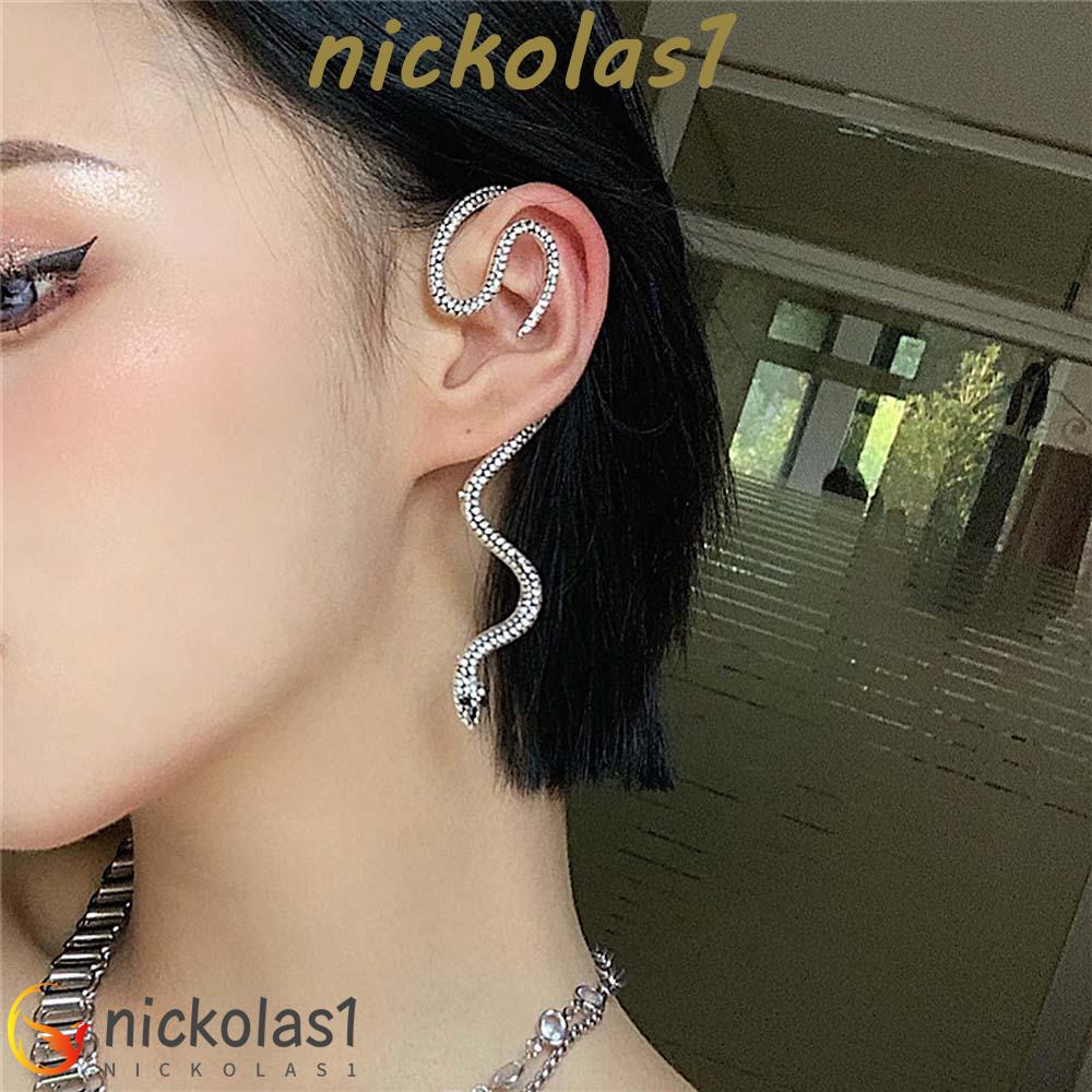 Nickolas1 Anting Klip Kepribadian Kepribadian Berlebihan Wanita Gadis Tidak Teratur Kristal Cuff Earrings