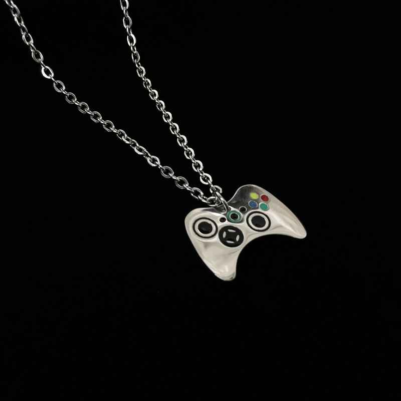 Influencer Street Wear Unik Retro Gamepad Pendant Game Console Kalung Pria Wanita Pasangan Jalan Hip-Hop Kalung