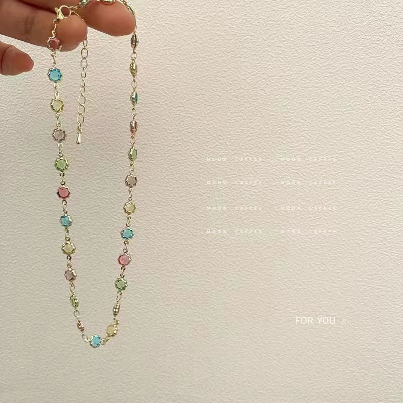 Kalung Zirkon Warna-Warni High-End Mewah Ringan Perempuan Unik All-Match Segar Musim Panas Warna-Warni Rantai Klavikula