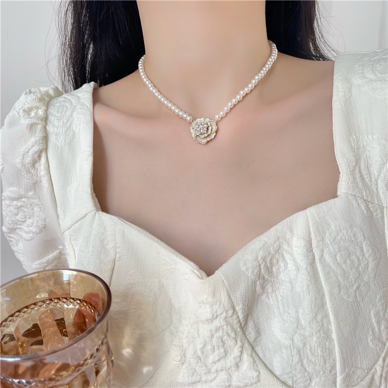 Korea Dongdaemun High-End Camellia Pearl Necklace Perempuan Manis Unik Perempuan Klavikula Rantai Kalung Necklace B551