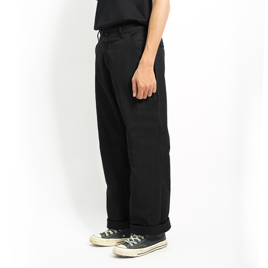 PLAIN AS DAY - SHAGGY REGULAR CHINO PANTS - BLACK