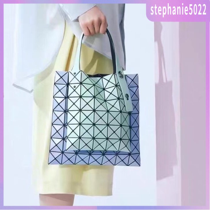 Original new- 100% Original BAOBAO ISSEY MIYAKE PRISM KANGAROO TOTE BAG