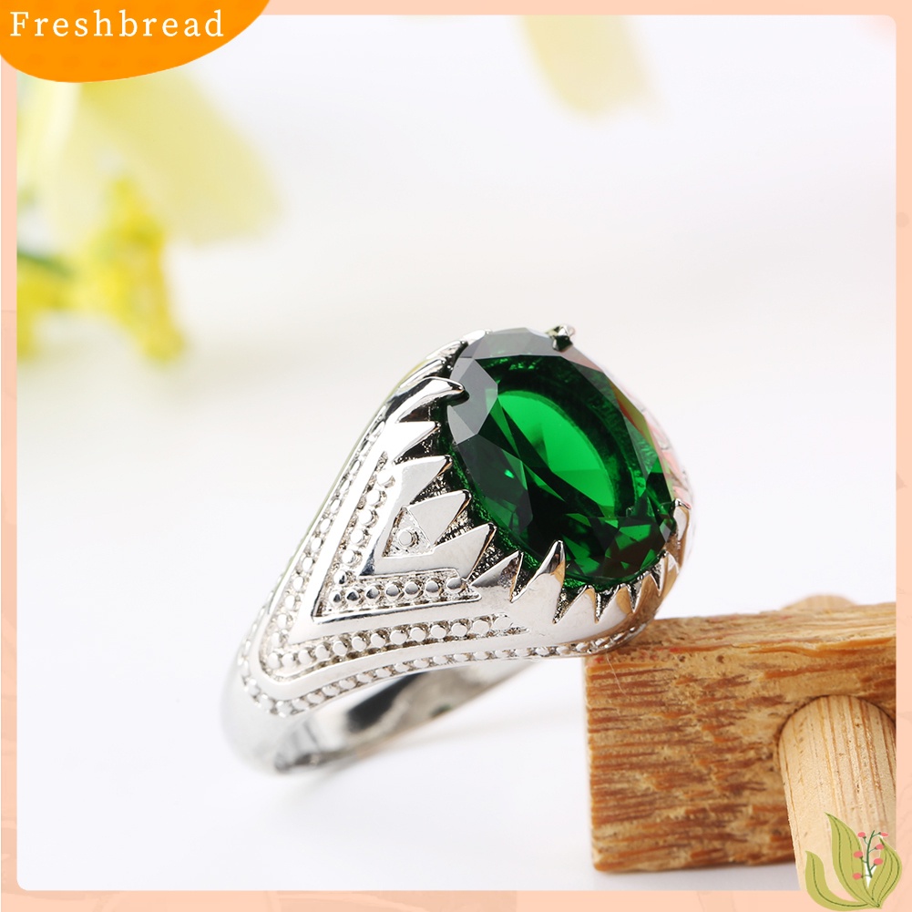 &lt; Freshbread &gt; Fashion Keren Oval Zamrud Hijau Berlian Imitasi Paduan Jari Cincin Pria Perhiasan Hadiah