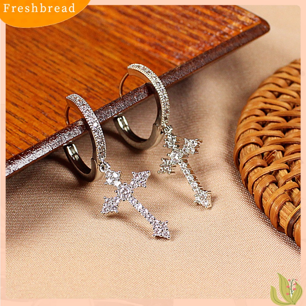 &lt; Freshbread &gt; 1pasang Wanita Menjuntai Anting Besar Lengket Berkilau Cubic Zirconia Bentuk Salib Drop Earrings Hadiah Ulang Tahun