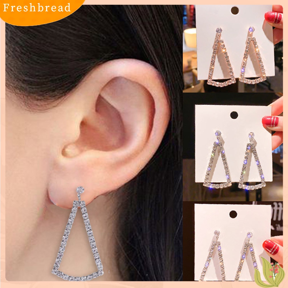 &lt; Freshbread &gt; Wanita Berlian Imitasi Penuh Berongga Segitiga Geometris Menjuntai Telinga Drop Anting Perhiasan