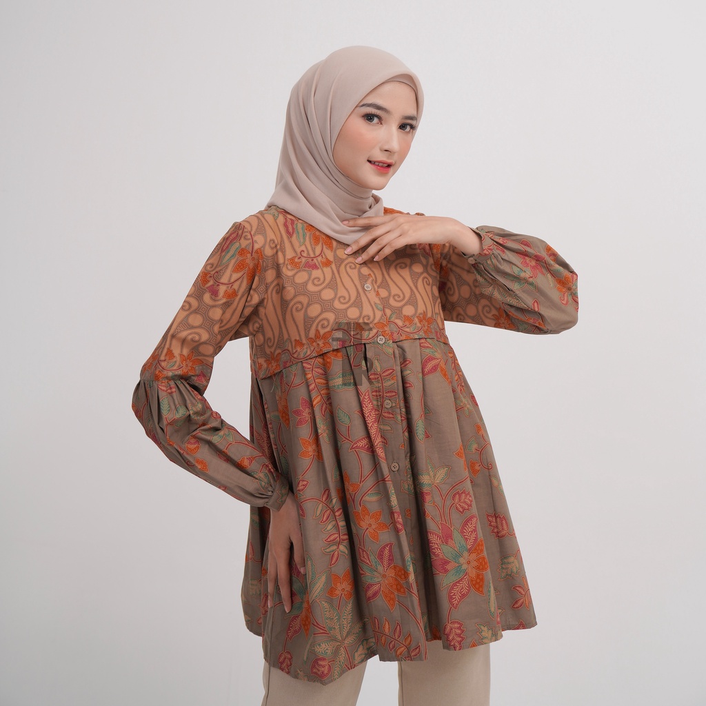 FITTINGROOM11 batik - Alea Blouse