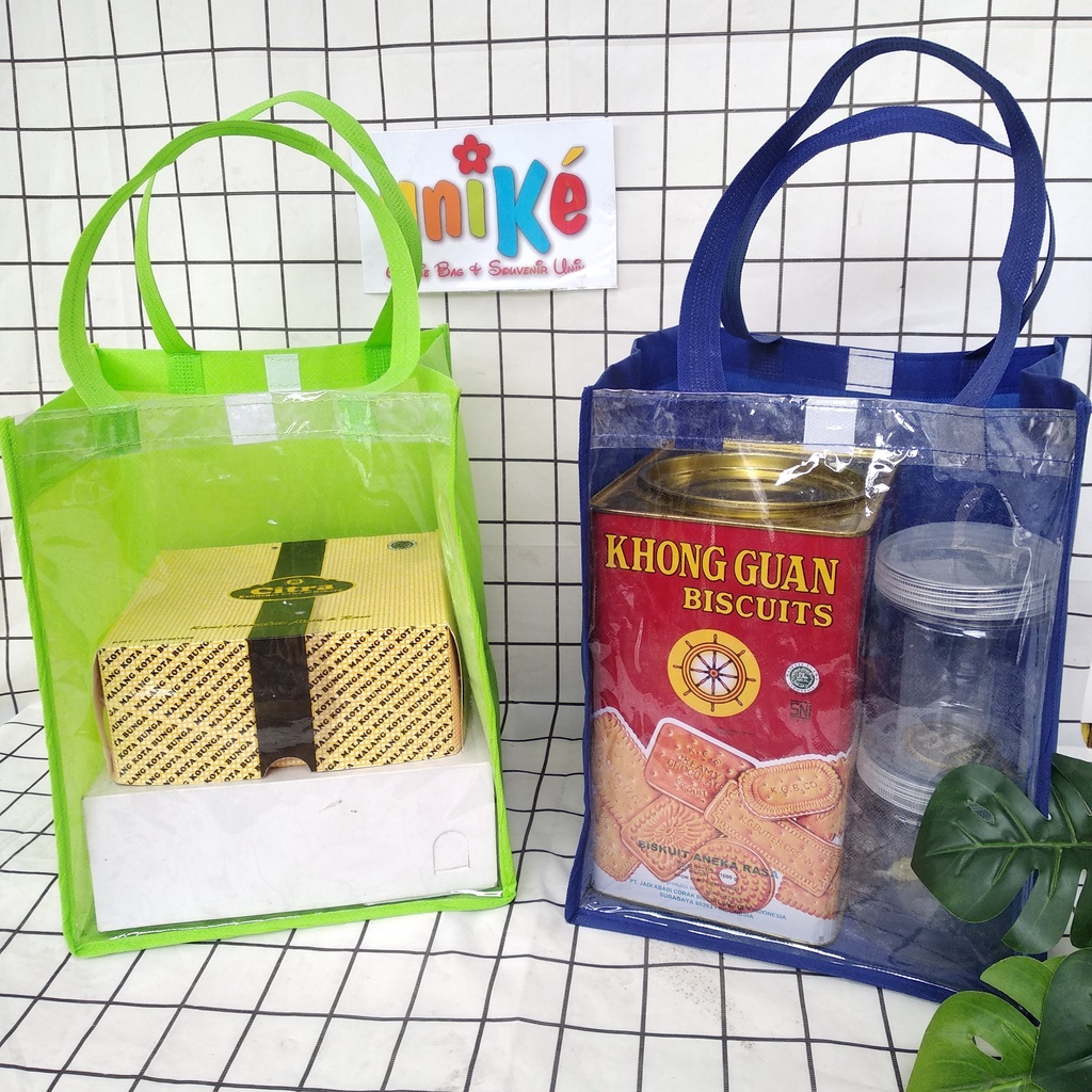 

TEBAL - Tas mika kombinasi spunbond 25x25x30 DOS 22 Grade A premium Goodie bag Souvenir Hampers Bingkisan Lebaran Idul Fitri Murah Meriah