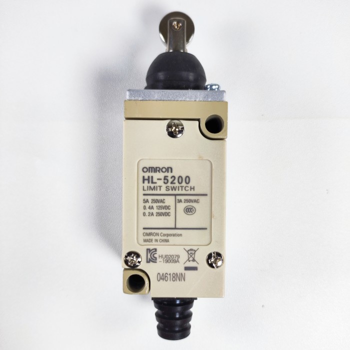 LIMIT SWITCH OMRON HL-5200