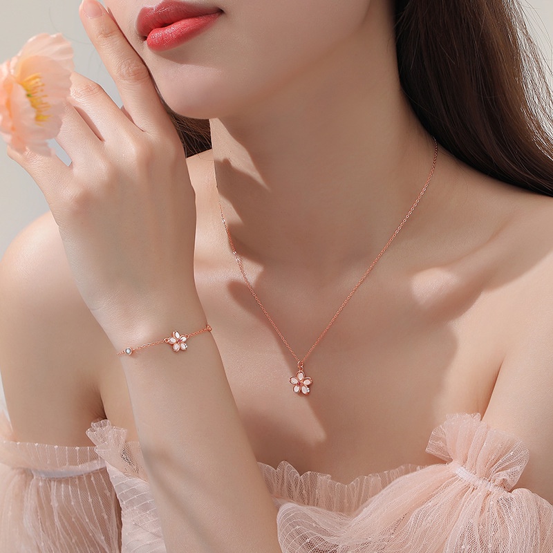 Cherry Blossom Kalung Niche Sterling Silver Musim Panas Mori Rose Gold Ibu-Mutiara Rantai Klavikula Gadis Manis Bunga Kalung