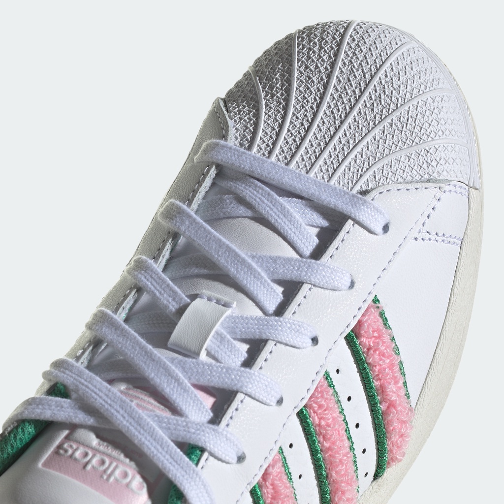 adidas ORIGINALS Sepatu Superstar Wanita Sneaker IF7611