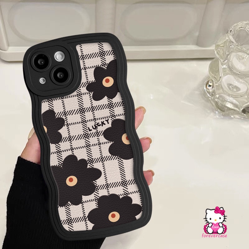 IPHONE Casing Ponsel Tepi Bergelombang Hitam Vintage Kompatibel Untuk Iphone11 13 14 12 Pro Max14 Plus 8 6s 6 7 Plus XR X XS Max 7Plus SE 2020 Retro Kotak-Kotak Bunga Lembut Tpu Penutup Belakang