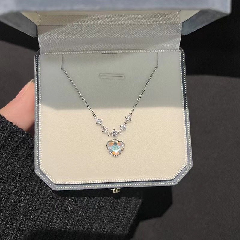Korea Fashion Moonstone Heart Necklace Vintage Manis Zirkon Rantai Alloy Necklace Untuk Wanita