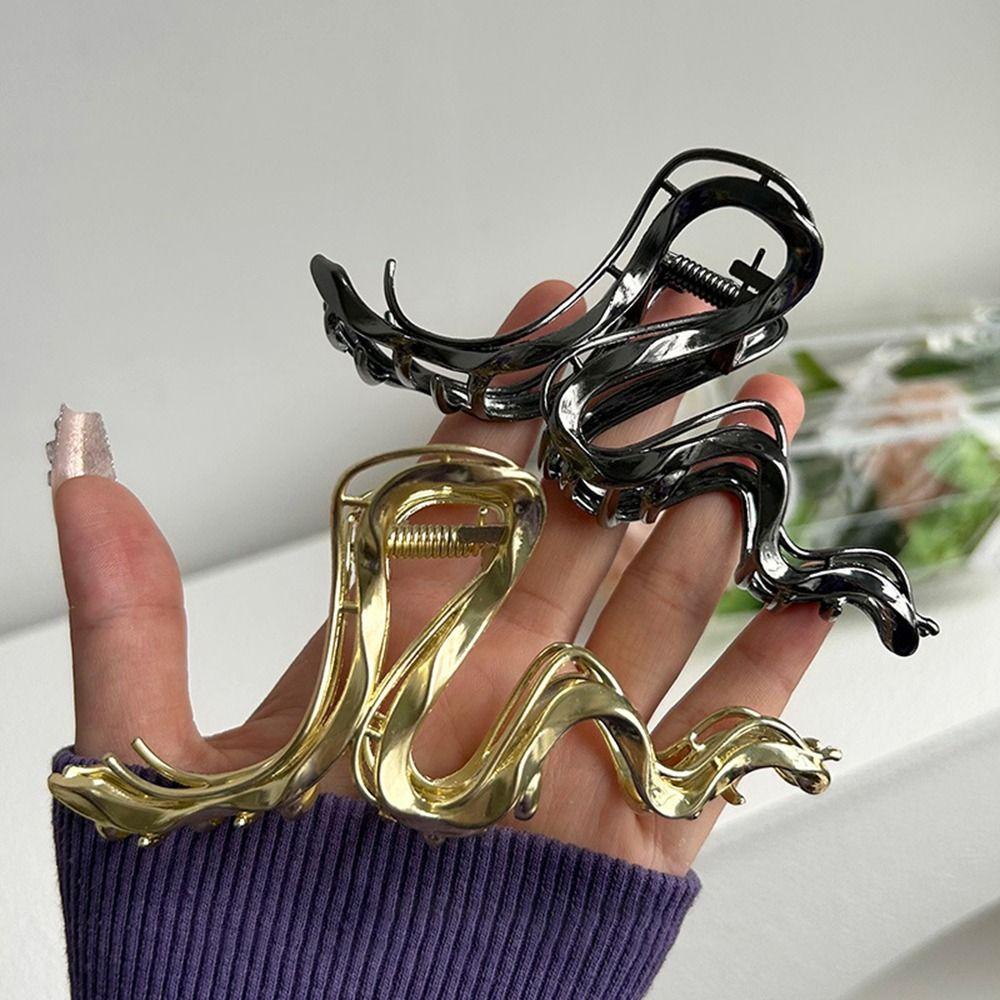 Agustina Cakar Rambut Logam Kepribadian Tidak Biasa Sederhana Untuk Gadis Hiu Klip Hiasan Kepala Besar Untuk Wanita Garis Ulir Women Hair Clips