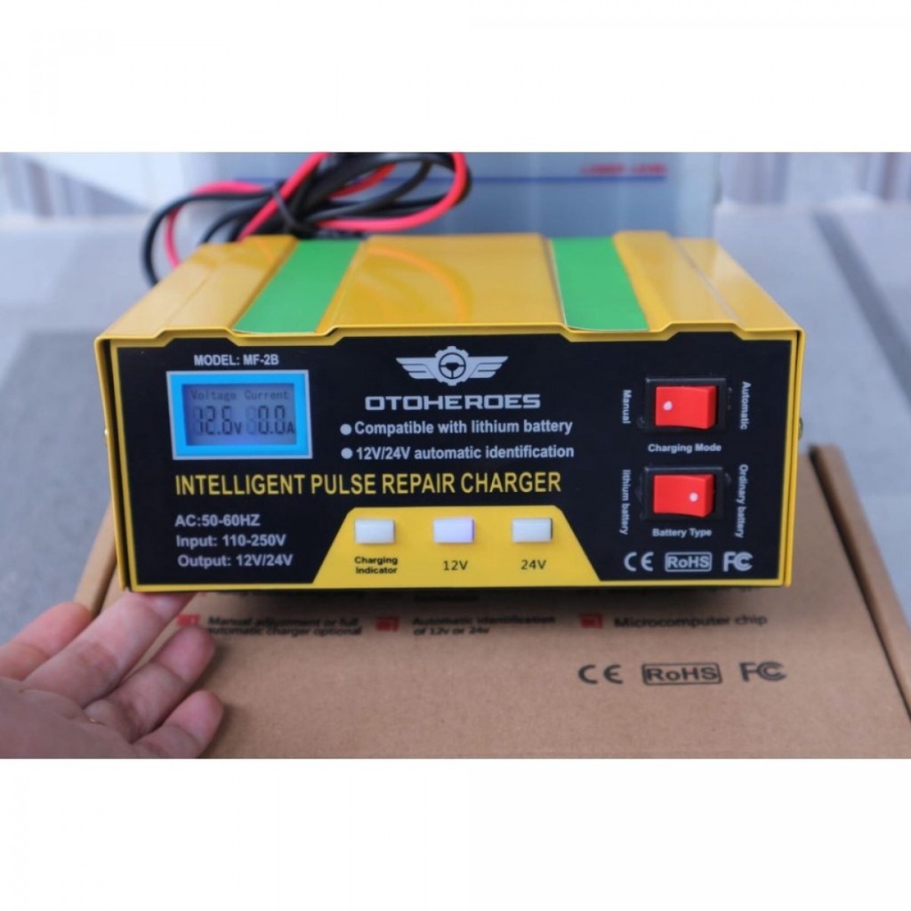 OTOHEROES Charger Aki Mobil Battery Charger LED 12V/24V 4-105AH - MF2B