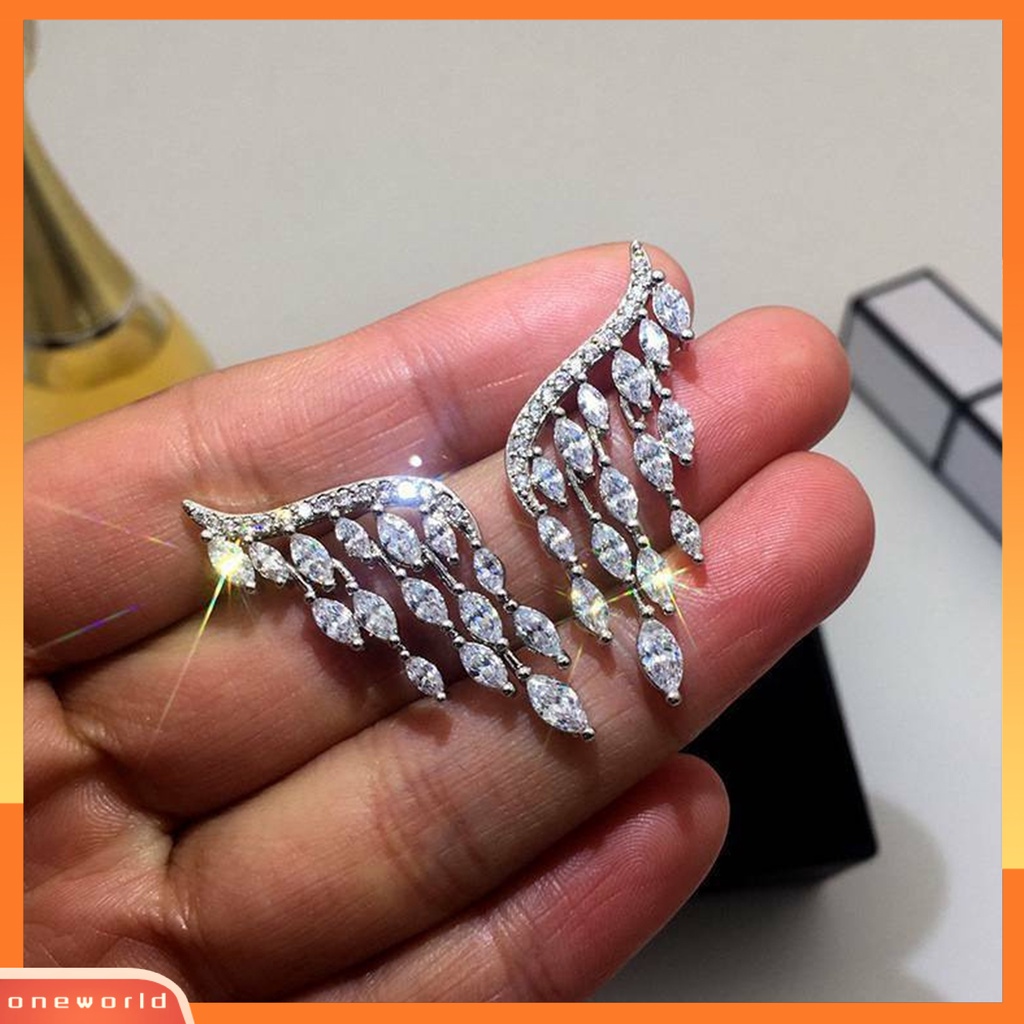 [WOD] 1pasang Anting Wanita Berlian Imitasi Mengkilap Rumbai Sayap Malaikat Berbentuk Lady Stud Earrings Perhiasan Pernikahan