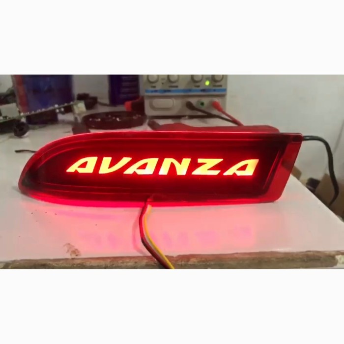 Lampu LED reflektor All New Avanza 2012-2020.