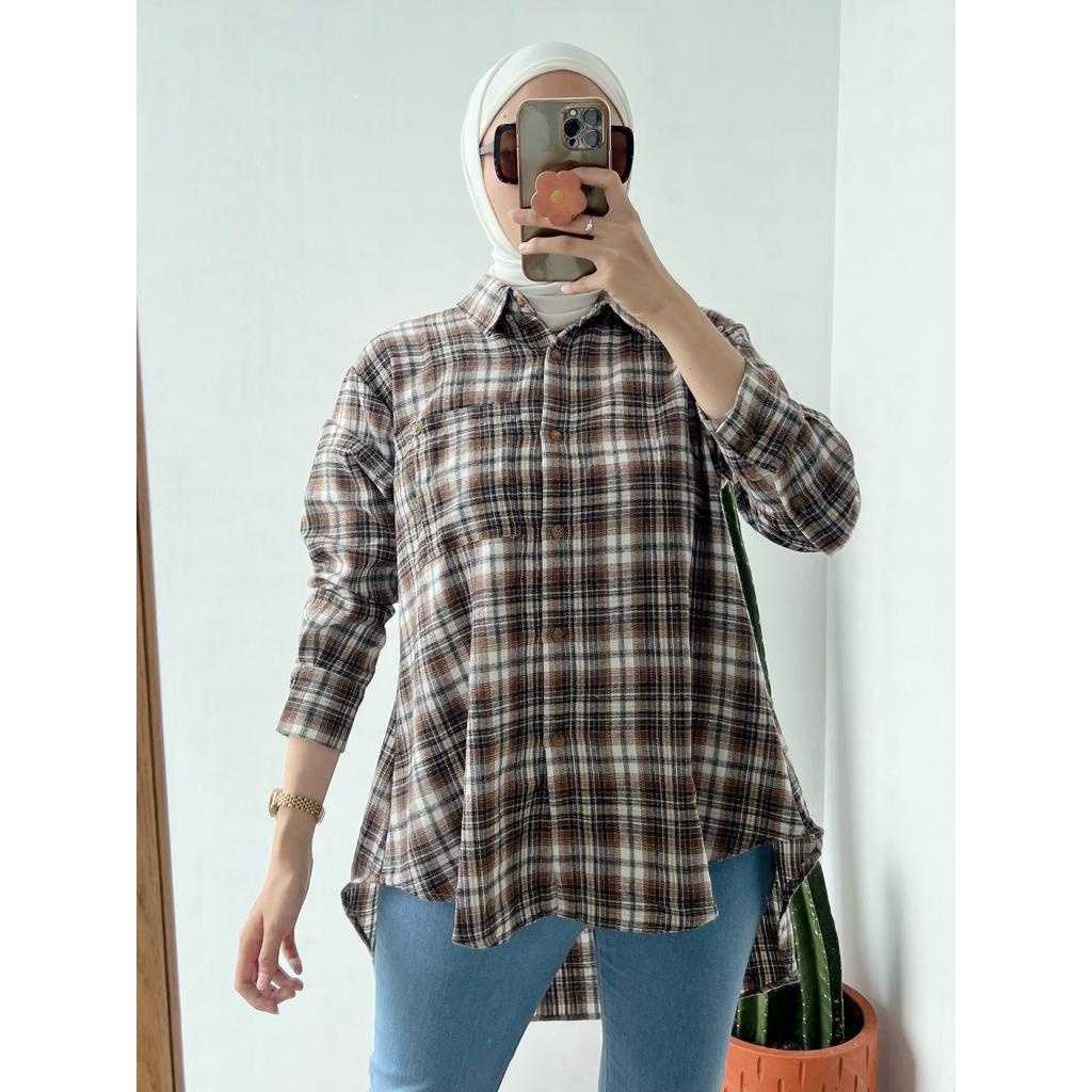 Kemeja Flanel Milea Oversize  - 2301.02.057