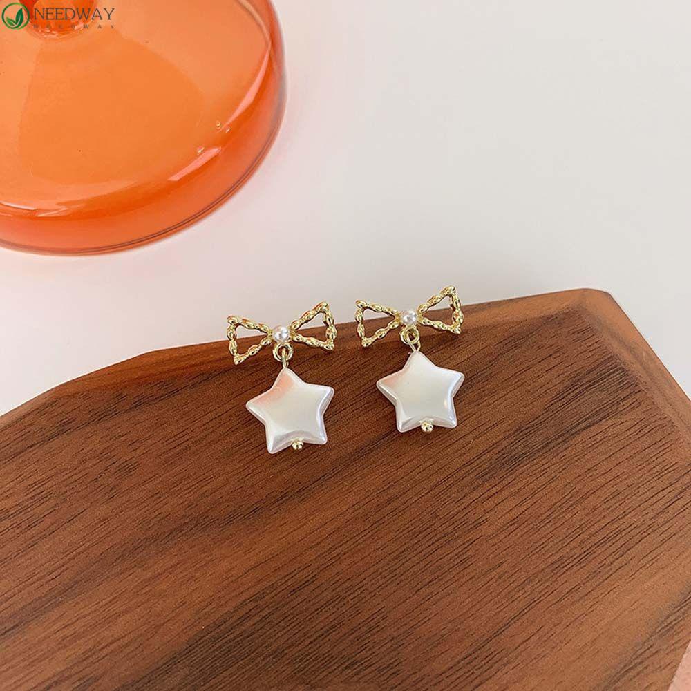 NEEDWAY Anting Tusuk Mutiara Minimalis Geometris Kartun Busur Paduan Anting Gaya Korea Pentagram