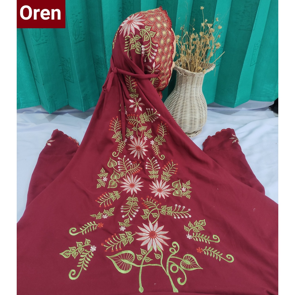 Mukena Polino Kain Dasar Warna Maroon Dewasa Terusan Lajuran Motif Bordir Bunga Matahari Mekar