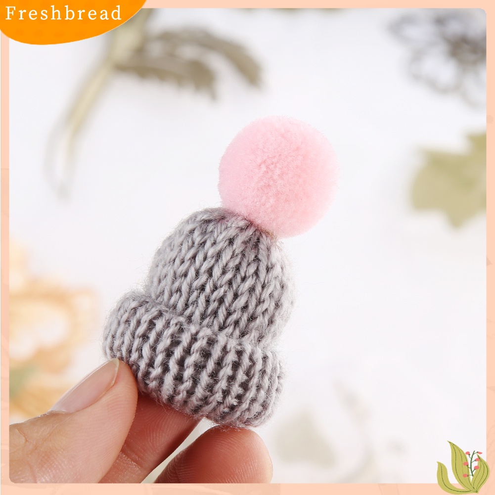 &lt; Freshbread &gt; Fashion Rajut Pom Pom Topi Bros Pin Wanita Natal Gaun Syal Aksesori