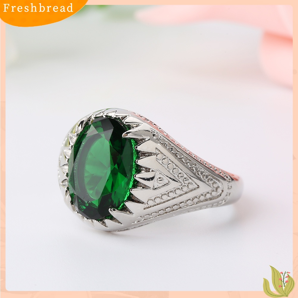 &lt; Freshbread &gt; Fashion Keren Oval Zamrud Hijau Berlian Imitasi Paduan Jari Cincin Pria Perhiasan Hadiah