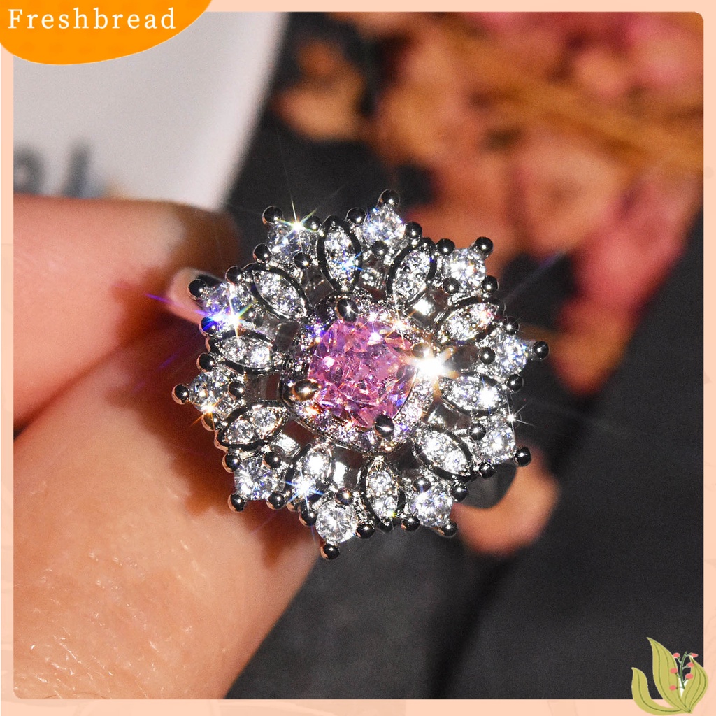 &lt; Freshbread &gt; Wanita Cincin Bentuk Bunga Imitasi Moissanite Perhiasan Berlian Imitasi Penampilan Fashion Finger Ring Untuk Pernikahan