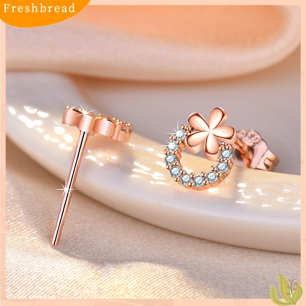 &lt; Freshbread &gt; 1pasang Ear Studs Round Ring Elegan Mini Hadiah Fashion Perhiasan Sparkling Cubic Zirconia Plum Blossom Women Earrings Untuk Harian