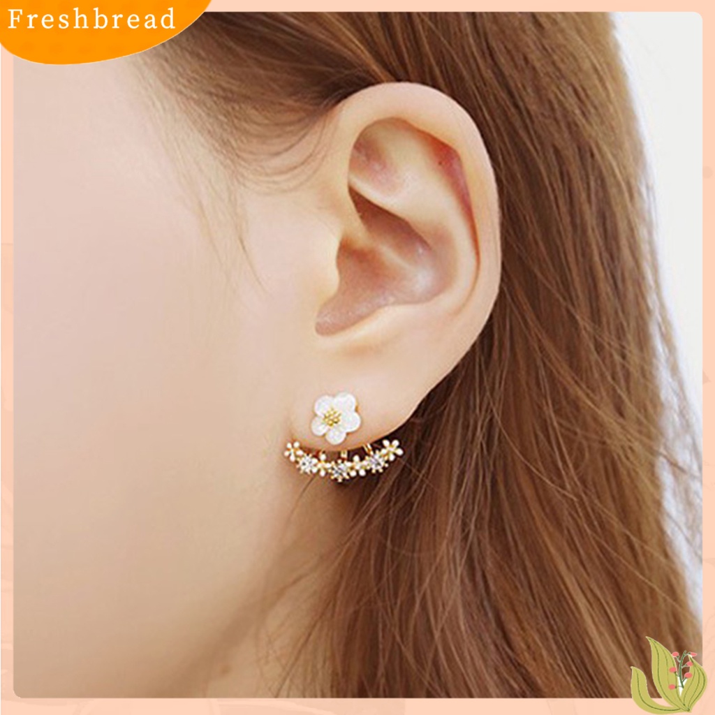 &lt; Freshbread &gt; 1pasang Anting Pejantan Kristal Imitasi Mewah Glitter Gaya Korea Fashion Krisan Hias Berlian Imitasi Earrings Perhiasan Aksesori