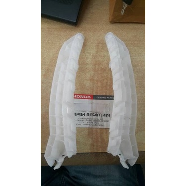 bracket / breket bumper depan brio mobilio