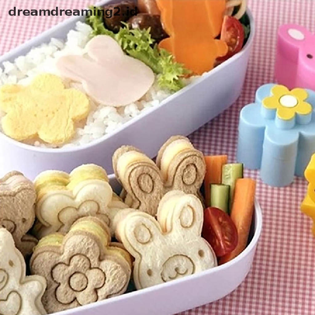 (hot) Cetakan Sandwich Lucu Rabbit Flower Bear Shaped Bread CakeBiscuit Alat Emboss//