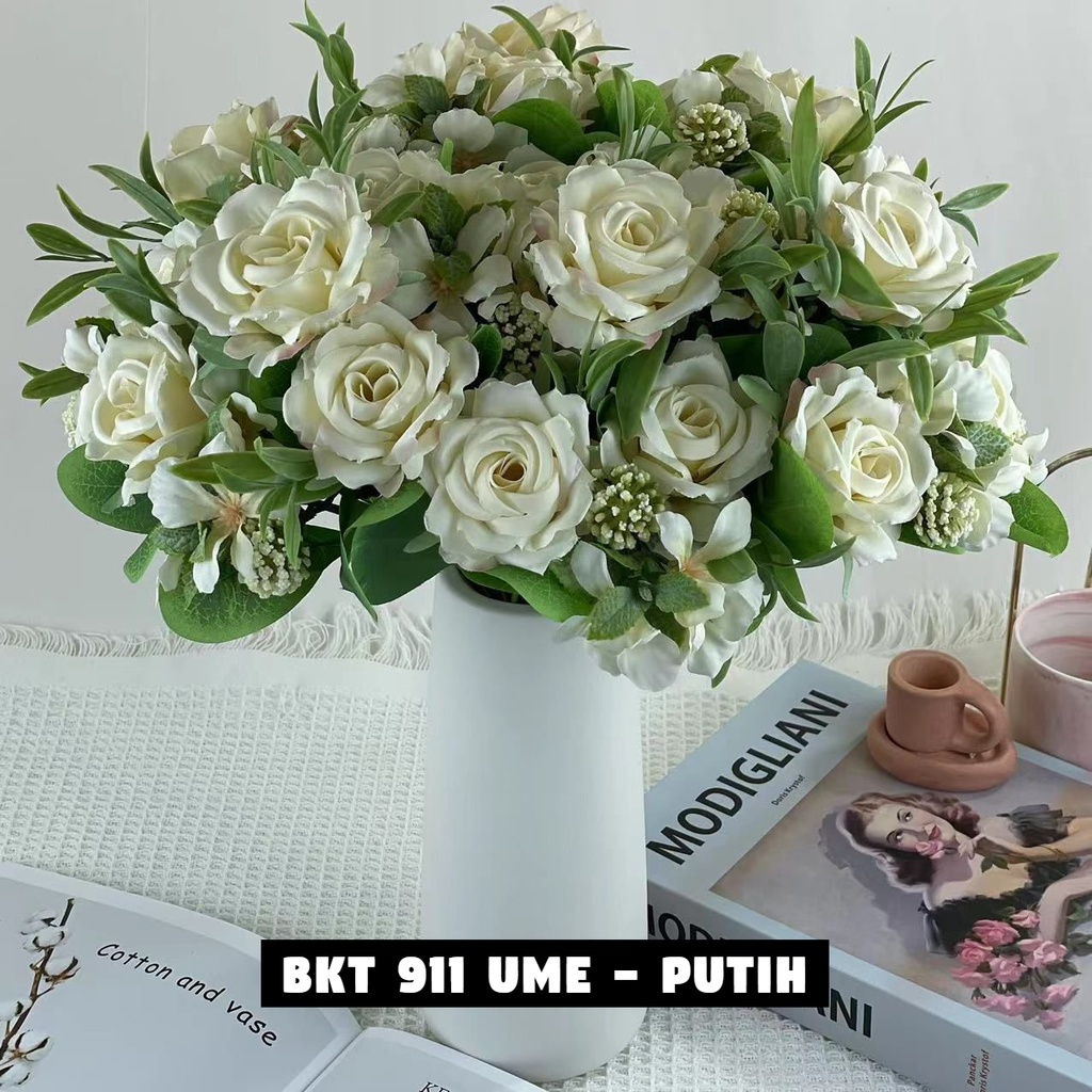 LUXO - Bouquet bunga BKT 911 UME Artifisial Dekorasi