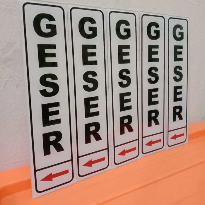 

SIGN AKRILIK K3 RAMBU SAFETY GESER KE ARAH KIRI