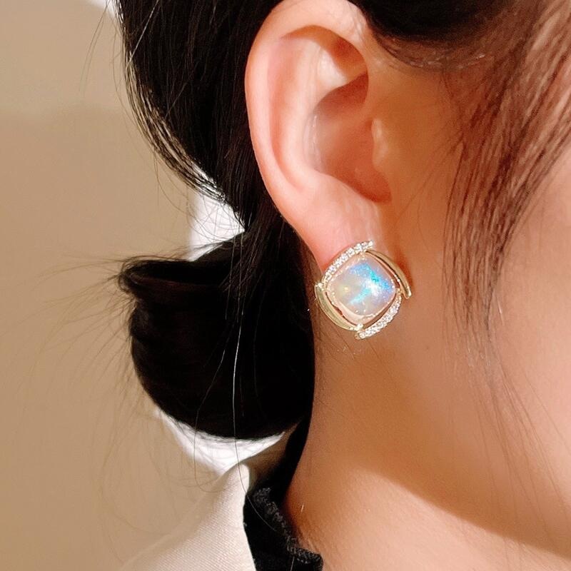 Anting Mutiara Berwarna Persegi Berlian Berkilau lady Korea