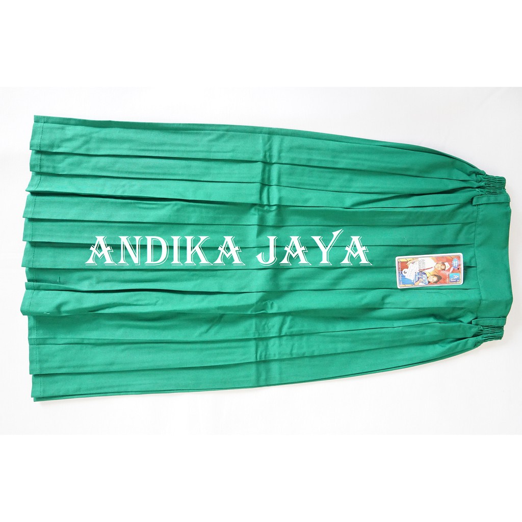 ROK SEKOLAH WARNA HIJAU