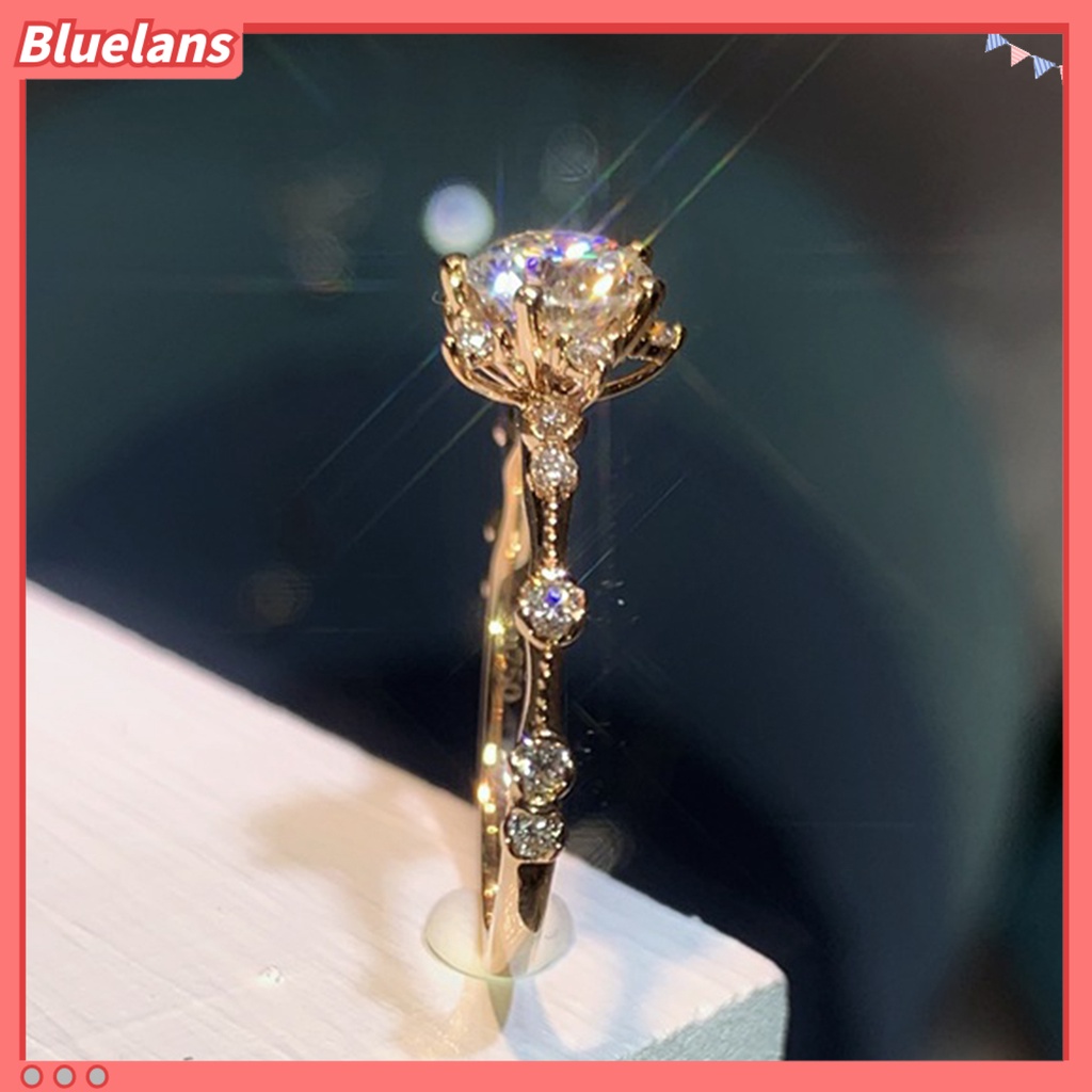 [BLS] Wanita Zirkon Bersinar Snowflake Open-end Cincin Retro Circlet Perhiasan Pasangan Hadiah