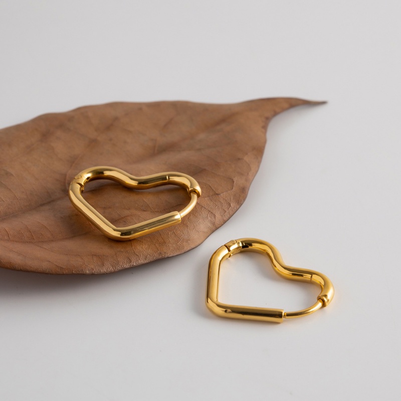 Cinta Anting Baja Titanium Untuk Wanita Klip Telinga Desain Fashion Ear Studs Kepribadian Sederhana Ear Rings Hadiah