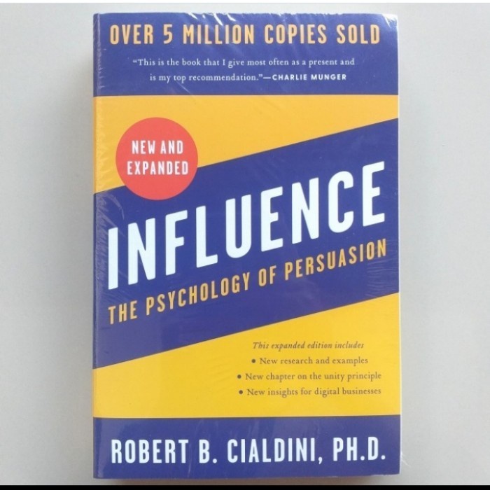 buku Influence The Psychology of Persuasion by Robert