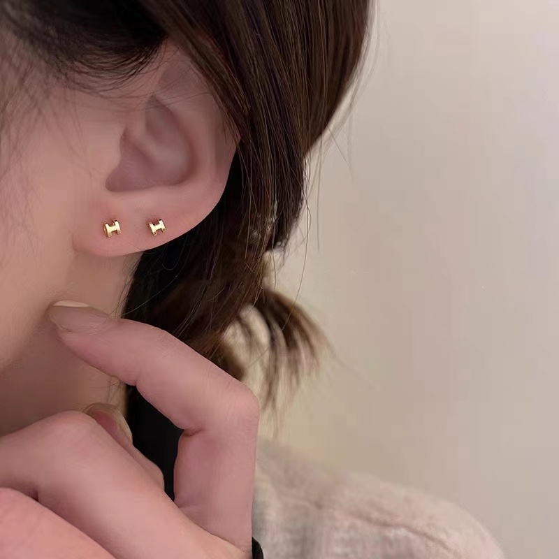 Magic789 Sederhana S925 Perak Berongga Huruf H Stud Anting-Anting Untuk Wanita Perempuan Trendi Kecil Geometris Anting-Anting Anti Alergi Telinga Perhiasan