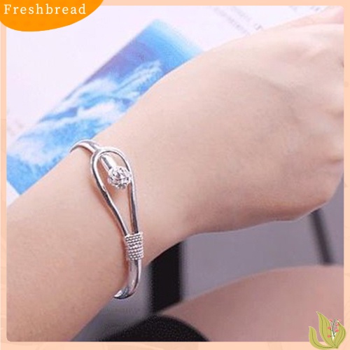 &lt; Freshbread &gt; Gelang Bangle Lingkaran Cuff Bangle Wanita Simple Elegan Silver Plated Rose Decor