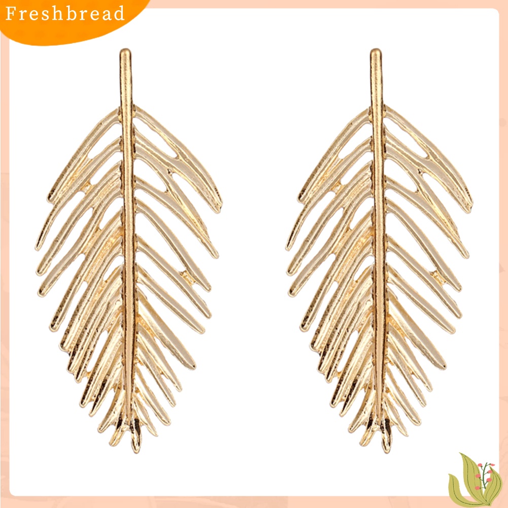 &lt; Freshbread &gt; Fashion Logam Berongga Daun Liontin Telinga Studs Wanita Anting Pesta Perhiasan Hadiah