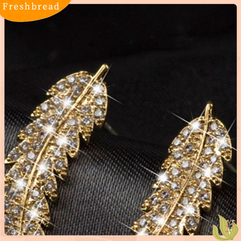 &lt; Freshbread &gt; 1pasang Anting Wanita Daun Berlian Imitasi Perhiasan Electroplating Sparkling Stud Earrings Untuk Pernikahan