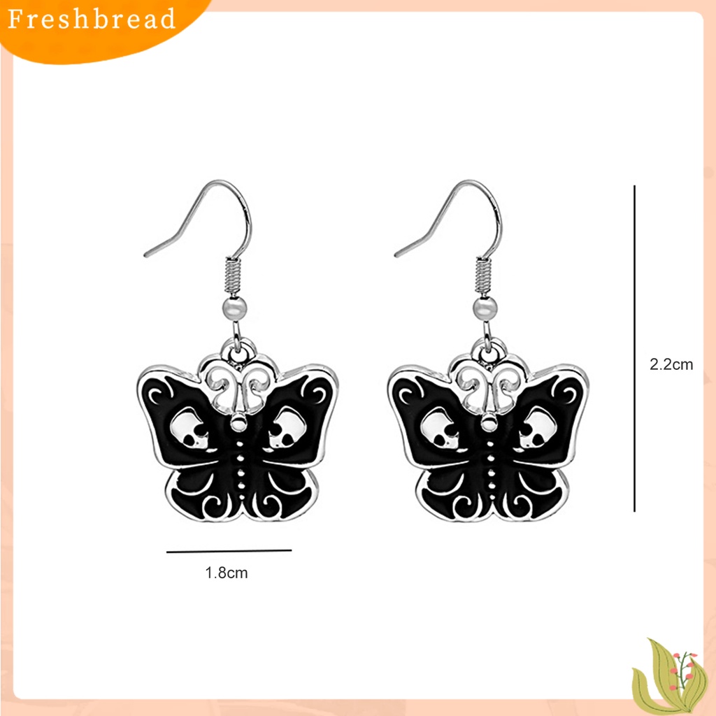 &lt; Freshbread &gt; 1pasang Anting Halloween Warna Kontras Telinga Hias Anti Karat Gaya Gelap Motif Tengkorak Bentuk Kupu-Kupu Anting Kait