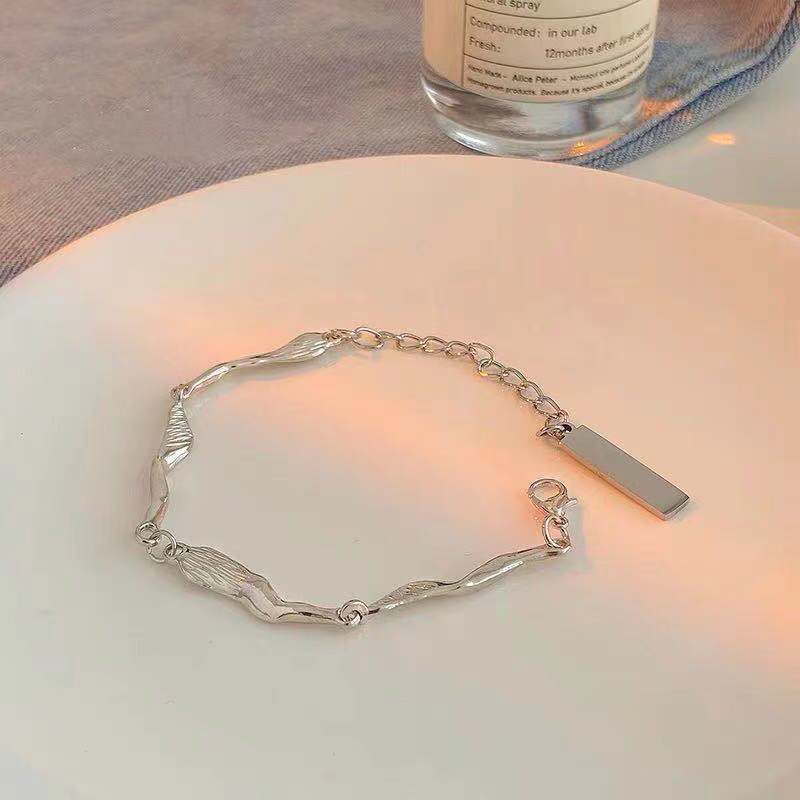 Gelang Tangan Rantai Motif Riak Bahan Metal Gaya Jepang / Korea Untuk Wanita