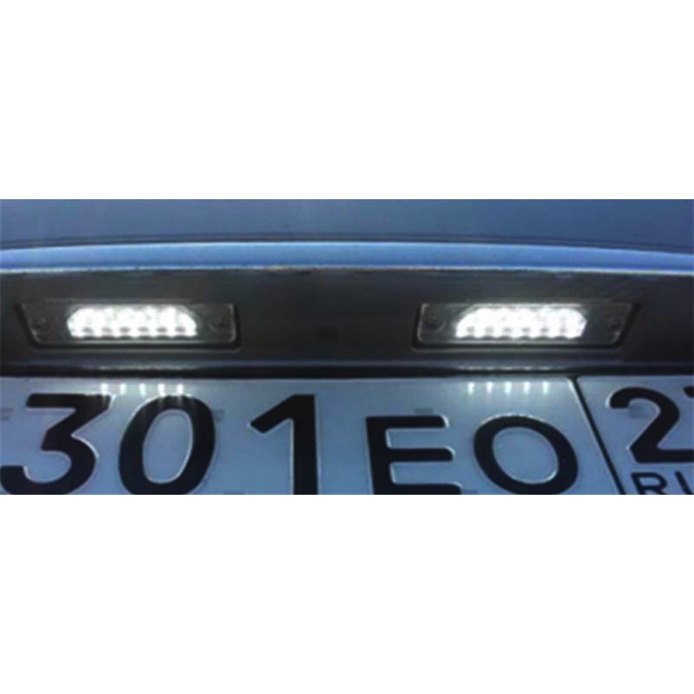 2pcs Putih Lampu Plat Nomor Plat LED Lampu Untuk Infiniti FX35 FX45 Q45 I30 I35 M35h M37 M56 Q70 Untuk Nissan Fuga Cefiro