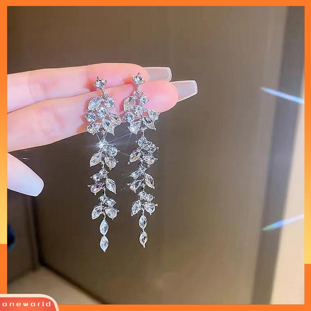 [EONE] 1pasang Liontin Anting Geometris Glitter Gaya Korea Bentuk Daun Hias Berlian Imitasi Anting Rumbai Panjang Aksesori Perhiasan