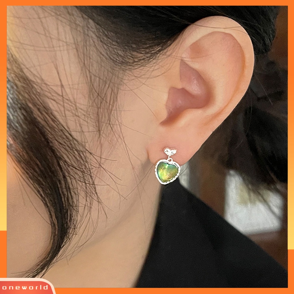 [EONE] 1pasang Anting Wanita Shiny Eye-catching Geometris Pengerjaan Halus Menawan Dekorasi Hypoallergenic Bentuk Hati Liontin Anting Perhiasan Aksesori