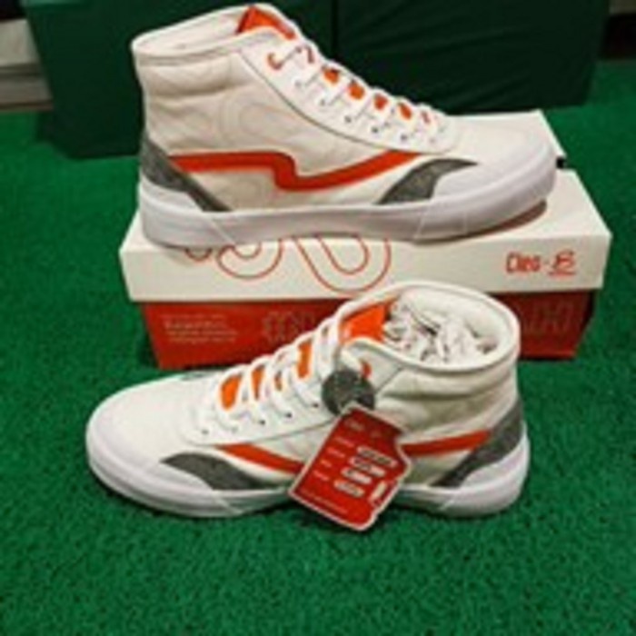 Sepatu Patrobas Cleo White High/Patrobas x Cleo Putih Tinggi/original