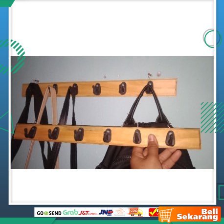 gantungan baju kayu / kapstok baju / kapstok kayu / kapstok kayu gantungan baju kunci cantolan baju