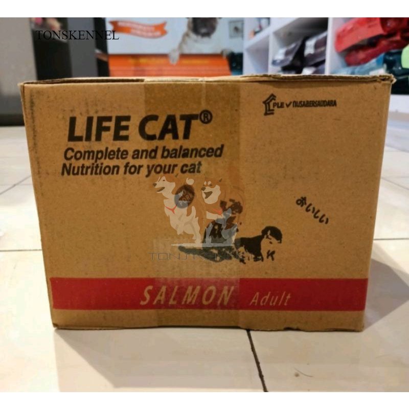 Life Cat Pouch Dus isi 24 /makanan basah kucing lifecat dus isi 24 Pouch Sachet